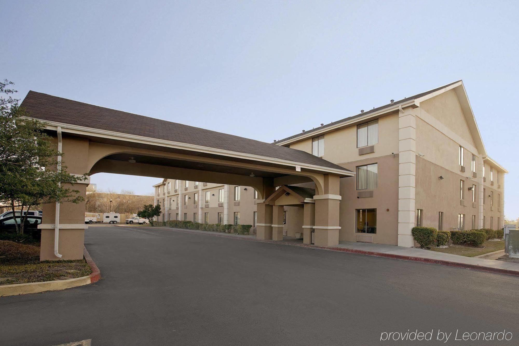 Econo Lodge Austin South Exterior photo